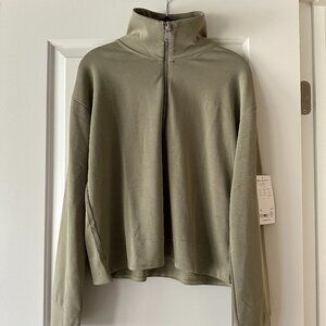 NWT Athleta Seasoft Quarter Zip, Women's Medium, Sage Green